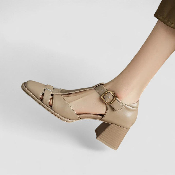 Sofia - Salto Bloco T-Strap