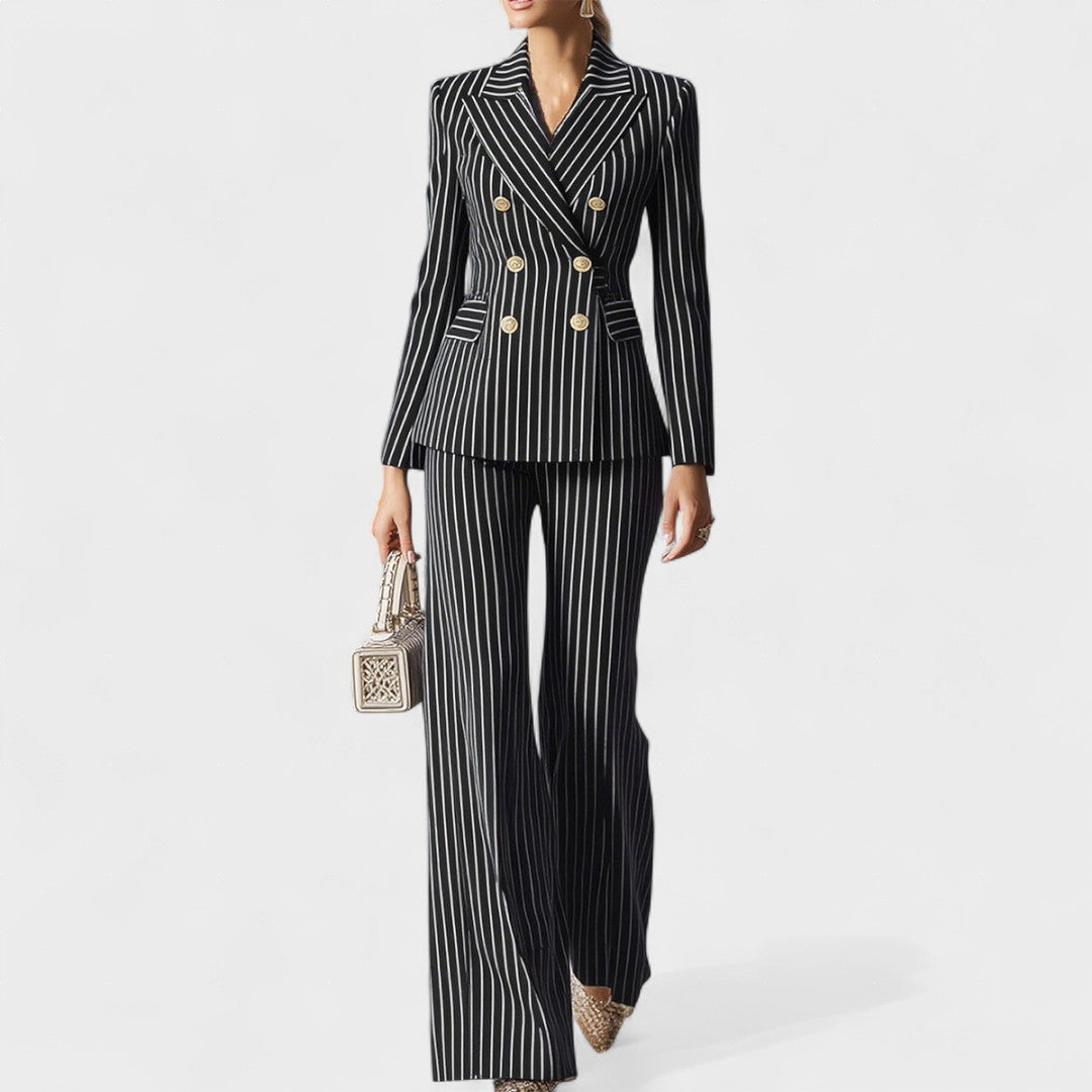 Olga - Elegantní pruhovaný outfit