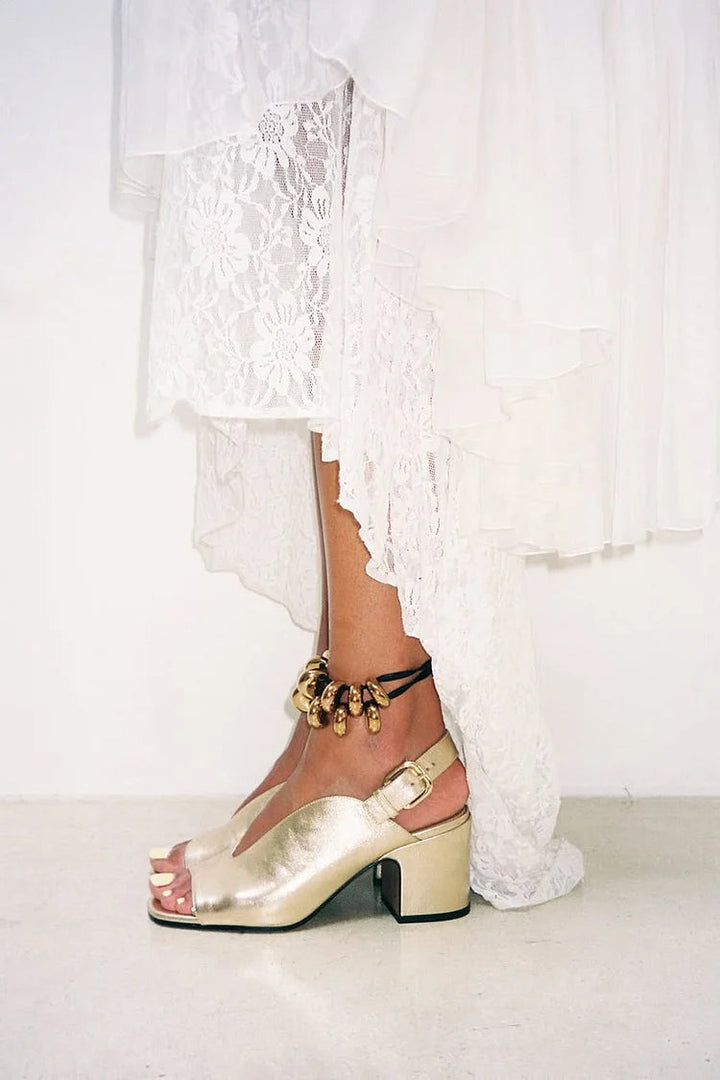 Leopoldina - Slingback boty v metalické zlaté