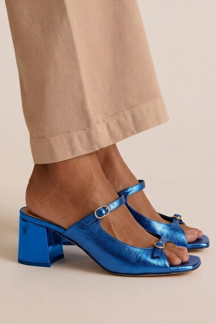 Hermelinda - Slingback boty v zlaté