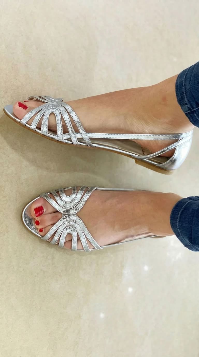 Belarmina - Sandály Peep toe v metalickém provedení
