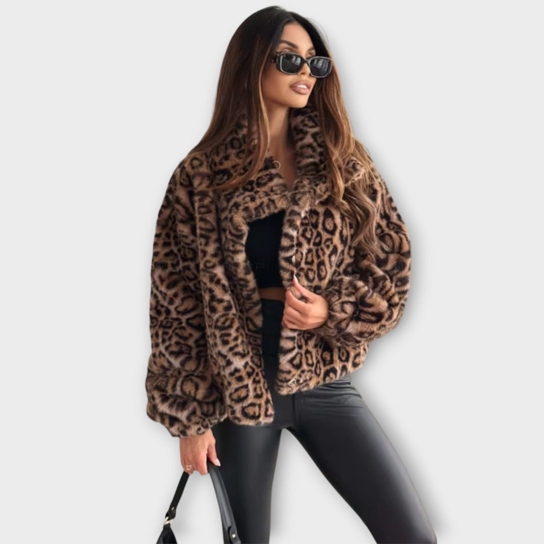 Leocadia - Kabát z umělé kožešiny s leopardím vzorem
