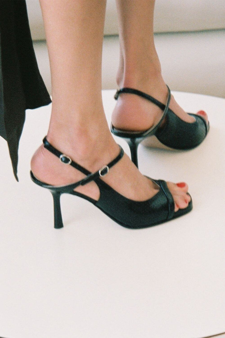 Denise - Saltos Slingback Černé