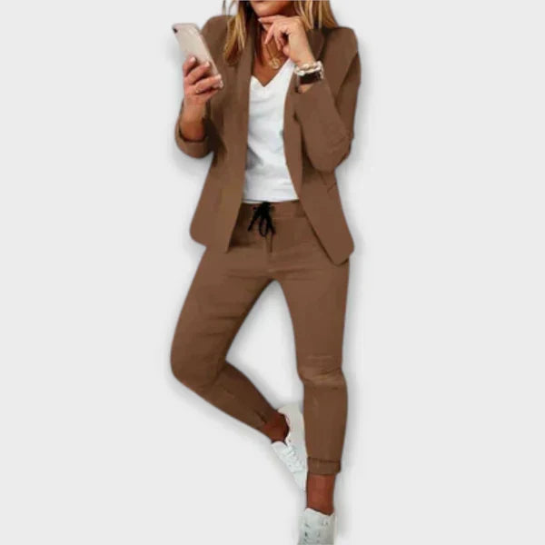 Cristiana - Elegantní a pohodlný blazer.
