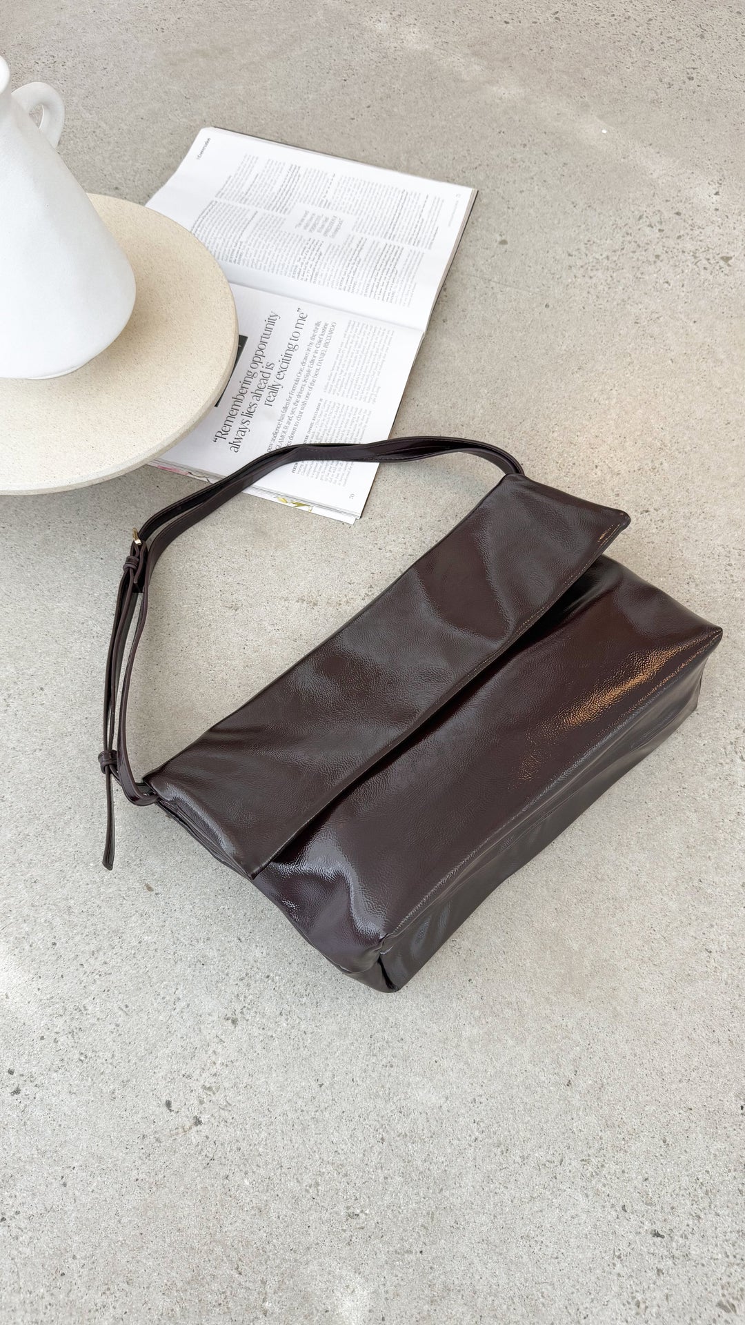 Rylee Merlot Clutch Taška