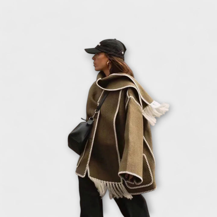 Chanel - Stylový kabát s šálou