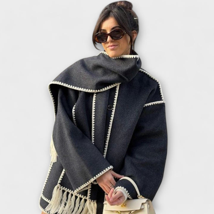 Chanel - Stylový kabát s šálou