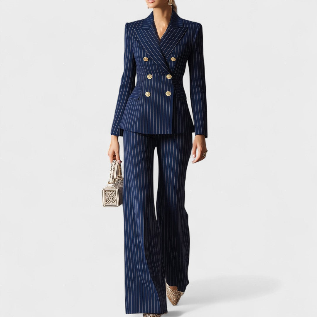 Olga - Elegantní pruhovaný outfit