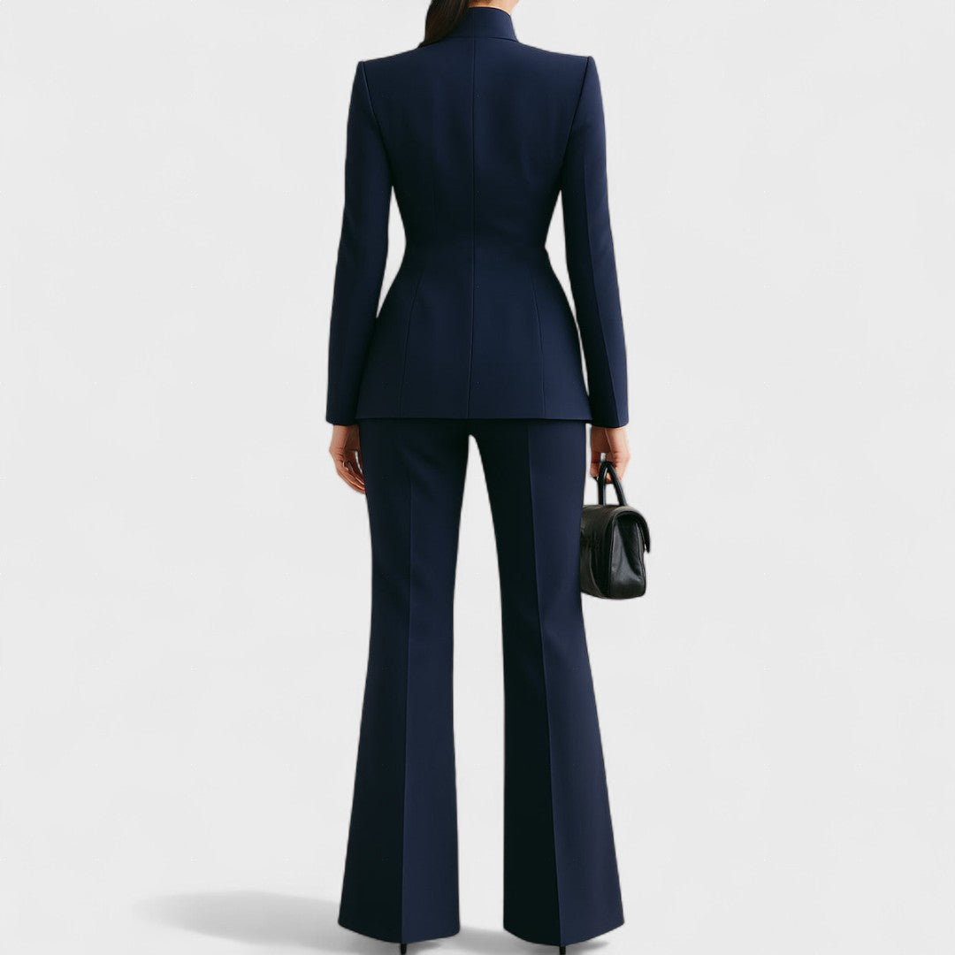Amélia - Elegantní oblek